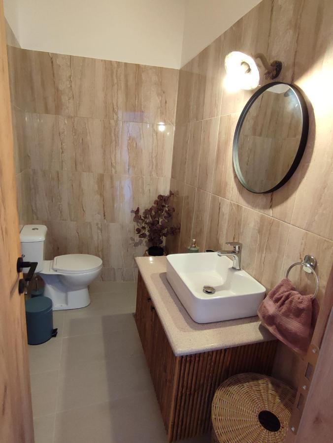 Kalokairini Avra Apartment อาร์คานเยโลส ภายนอก รูปภาพ