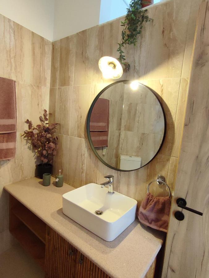 Kalokairini Avra Apartment อาร์คานเยโลส ภายนอก รูปภาพ